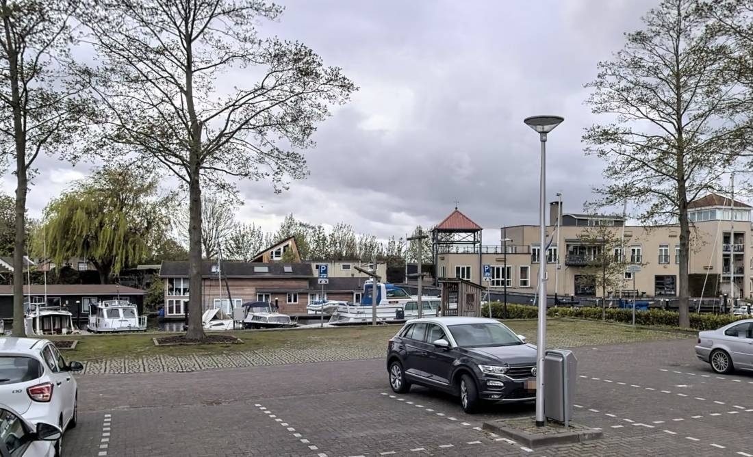 Jachthaven Steenbergen — Stellplatz in Steenbergen