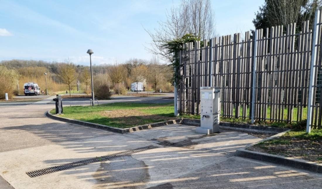 Stellplatz Mirecourt — Aire camping car in Mirecourt