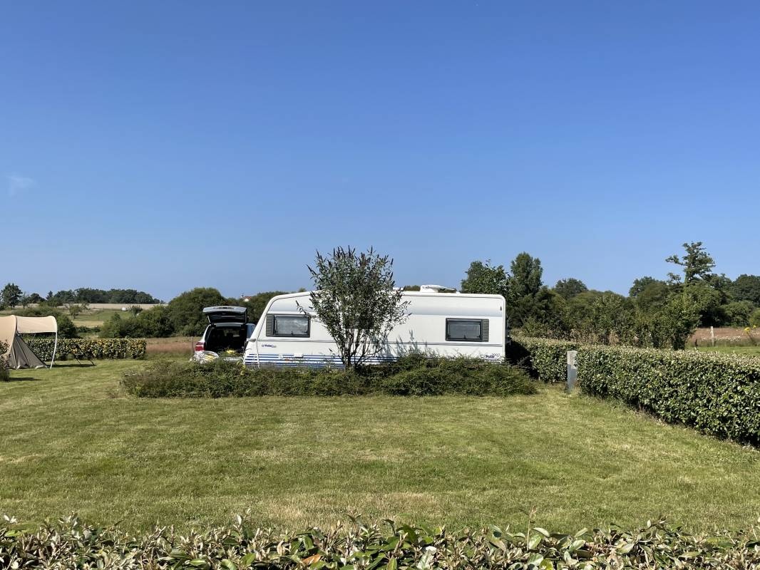 Camping des Alouettes *** — Camping Site in Cognac-la-Forêt