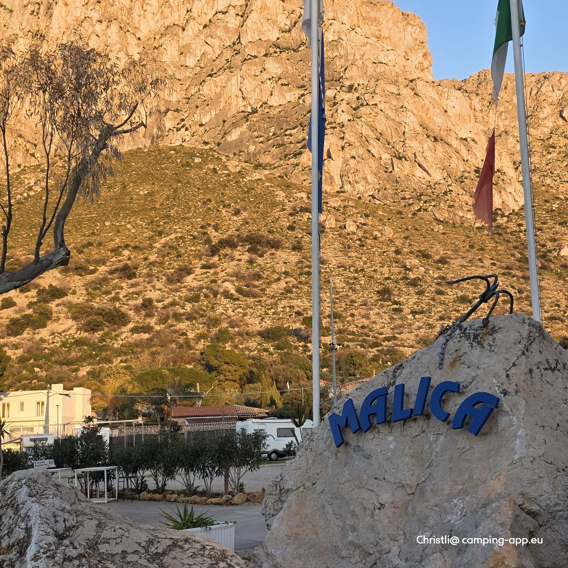 Area Camper Malica — Photo 6