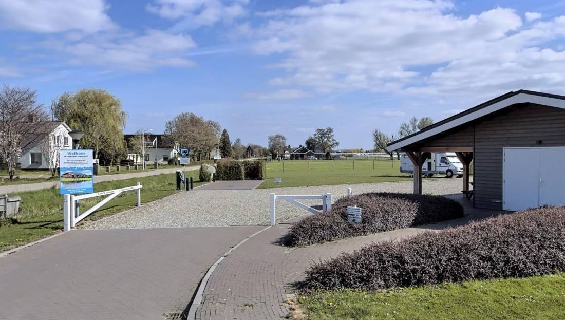 Camperpark Gendt — Area Autocaravanas in Gendt