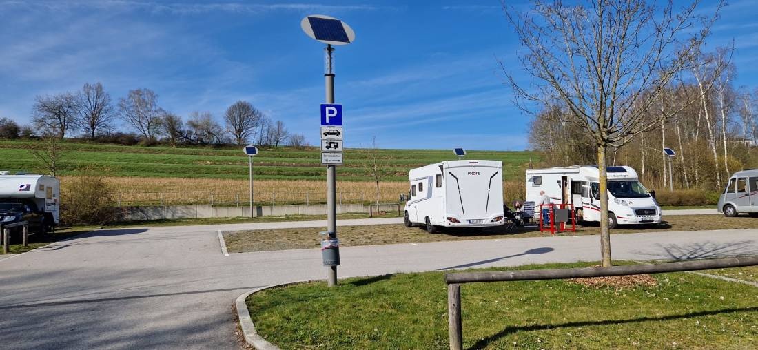 Wohnmobilstellplatz am Rußweiher — Campervan Site in Kleinkotzenreuth