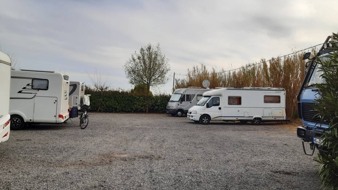 Stellplatz Saint-Thibéry — Area di sosta in Saint-Thibéry