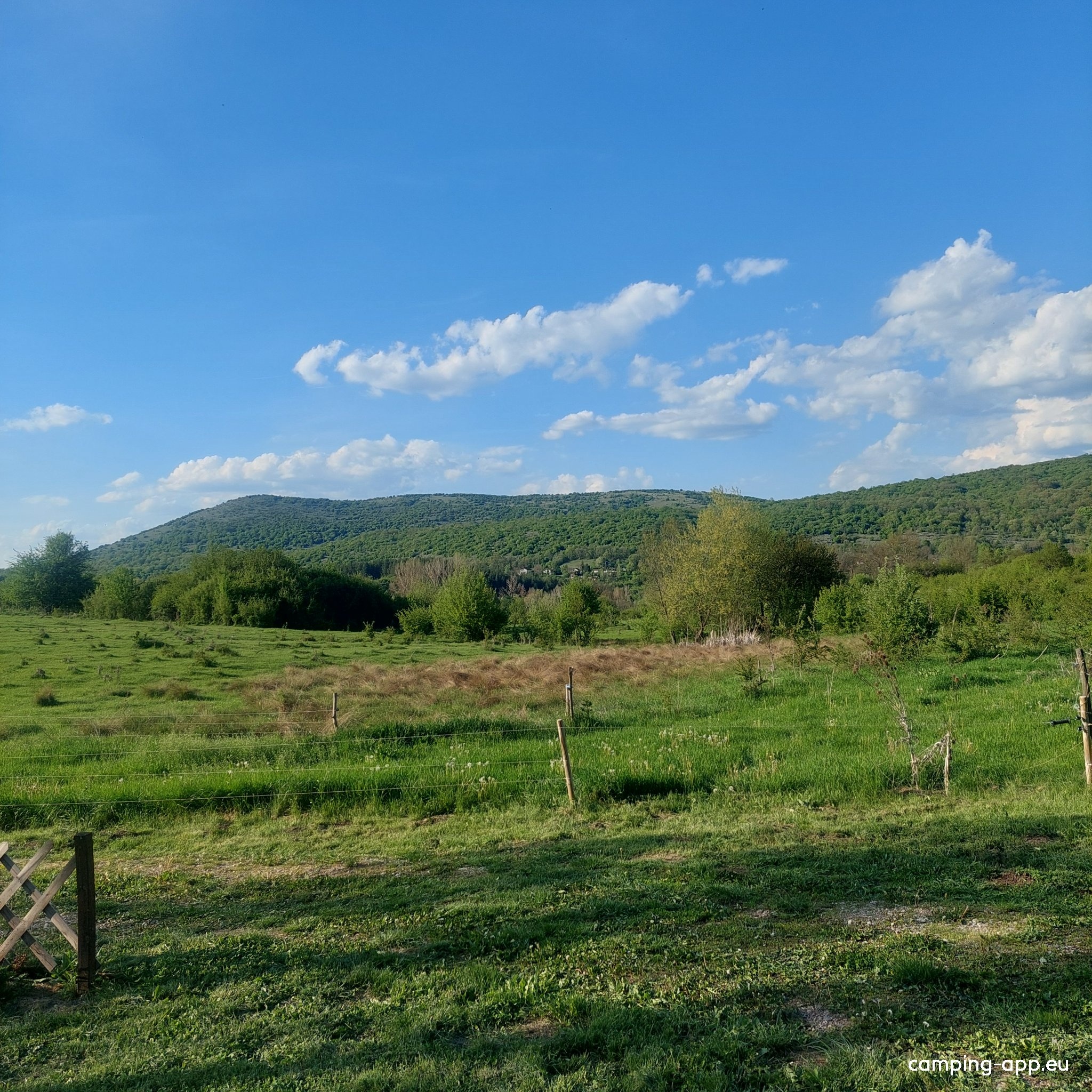 Blue Gate Camping Farm — Camping Site in Dragoman