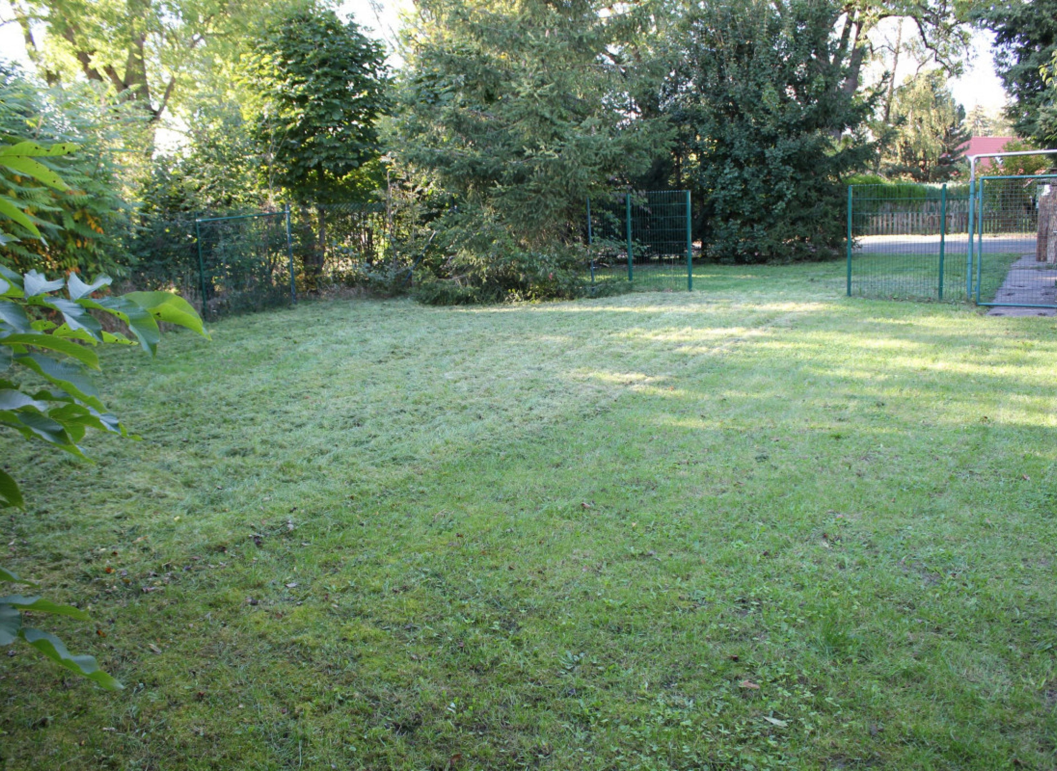 Ruhiger Einzelstellplatz in Erfurt-Ermstedt — Campervan Site in Erfurt