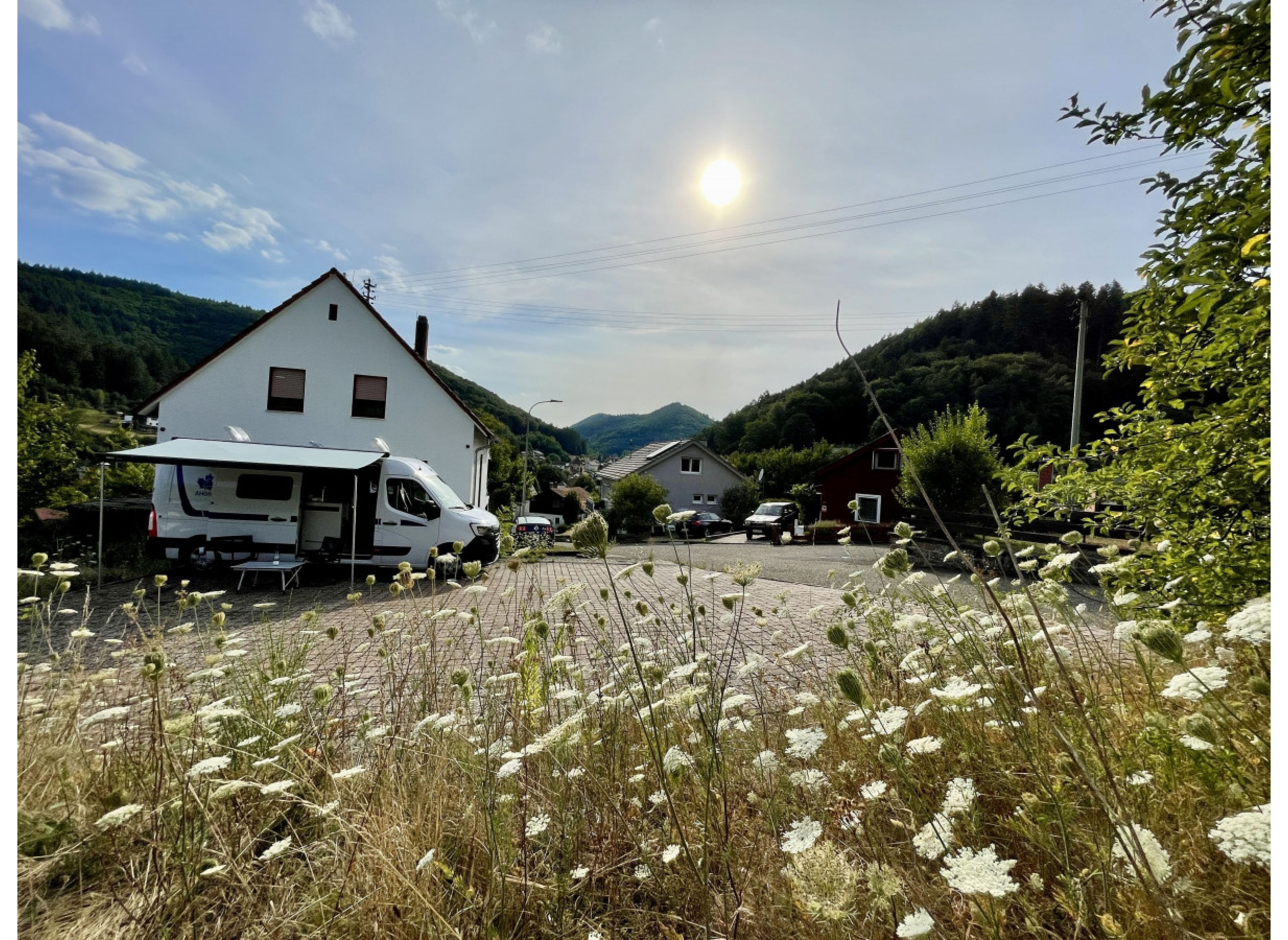 Über den Dächern von Schönau — Sp. parking dla kamperów in Schönau