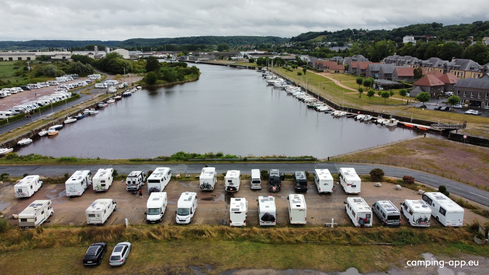 Stellplatz Honfleur — Area Autocaravanas in Honfleur