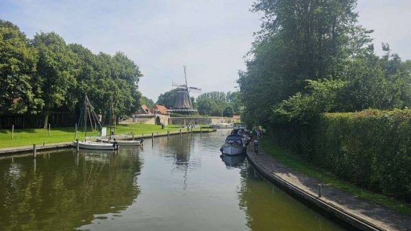 Jachthaven De Lemsterpoort — Photo 2