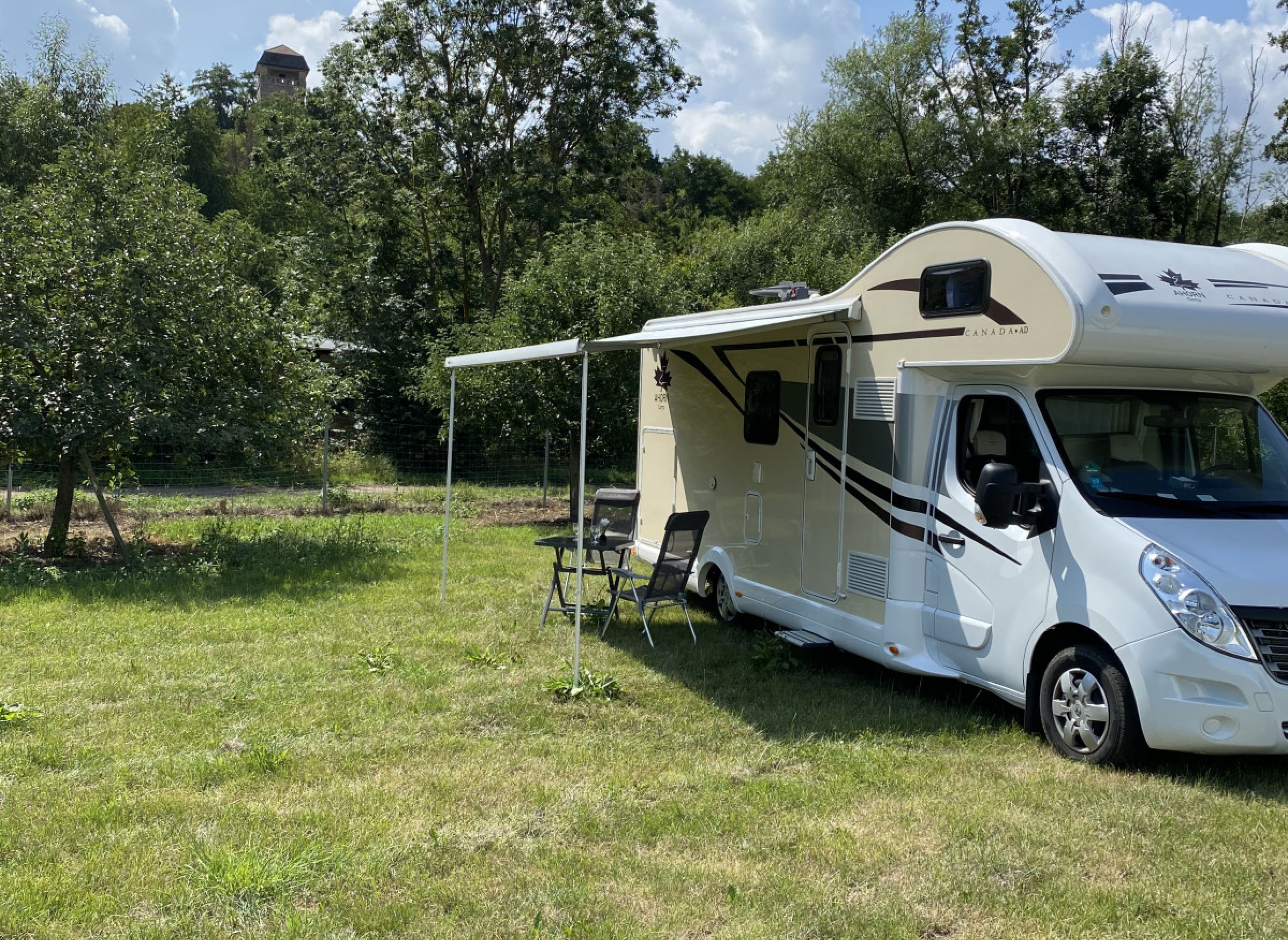 Camperstellplatz auf unserem Weingut — Winery in Wöllstein