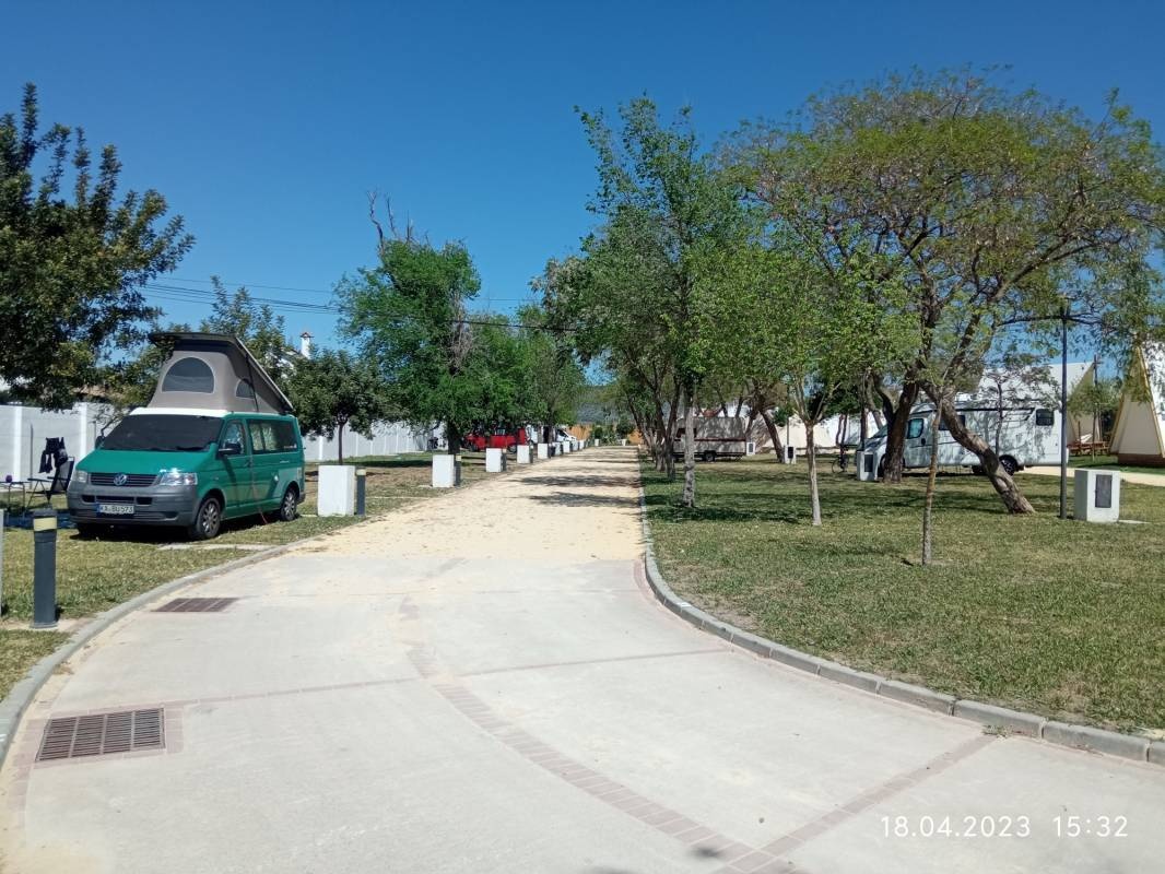 Camping Lago de Arcos — Campingplass in Arcos de la Frontera