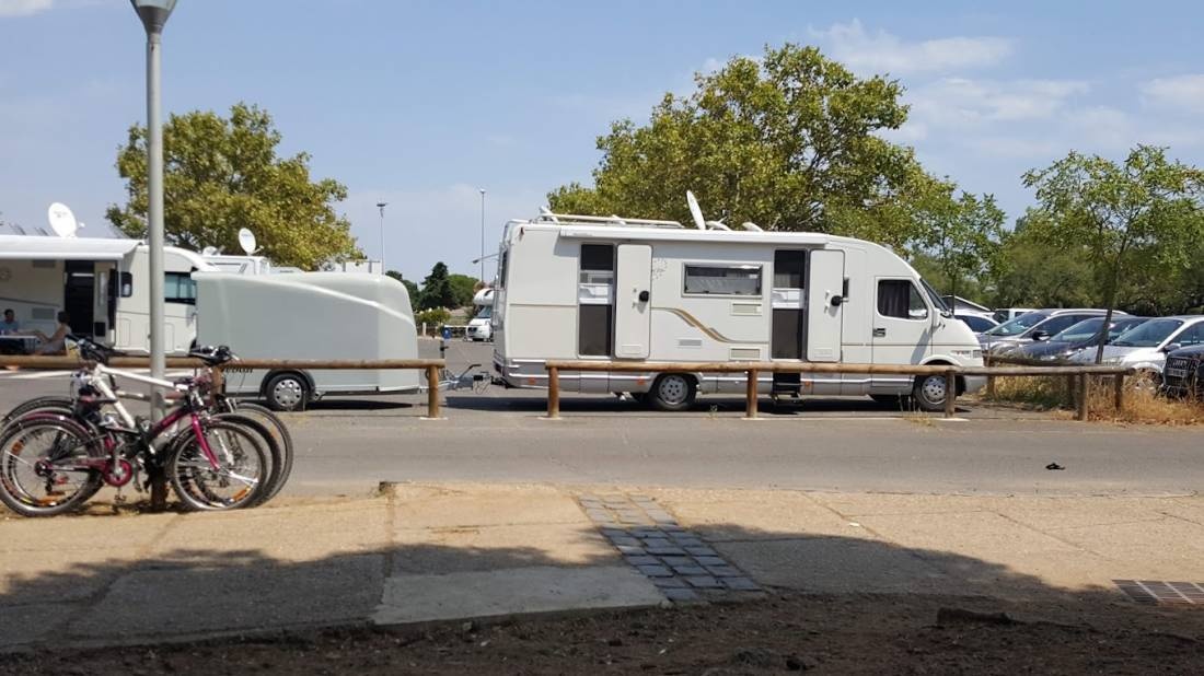 Aire Camping Car De La Clape — Camperplaats in Agde