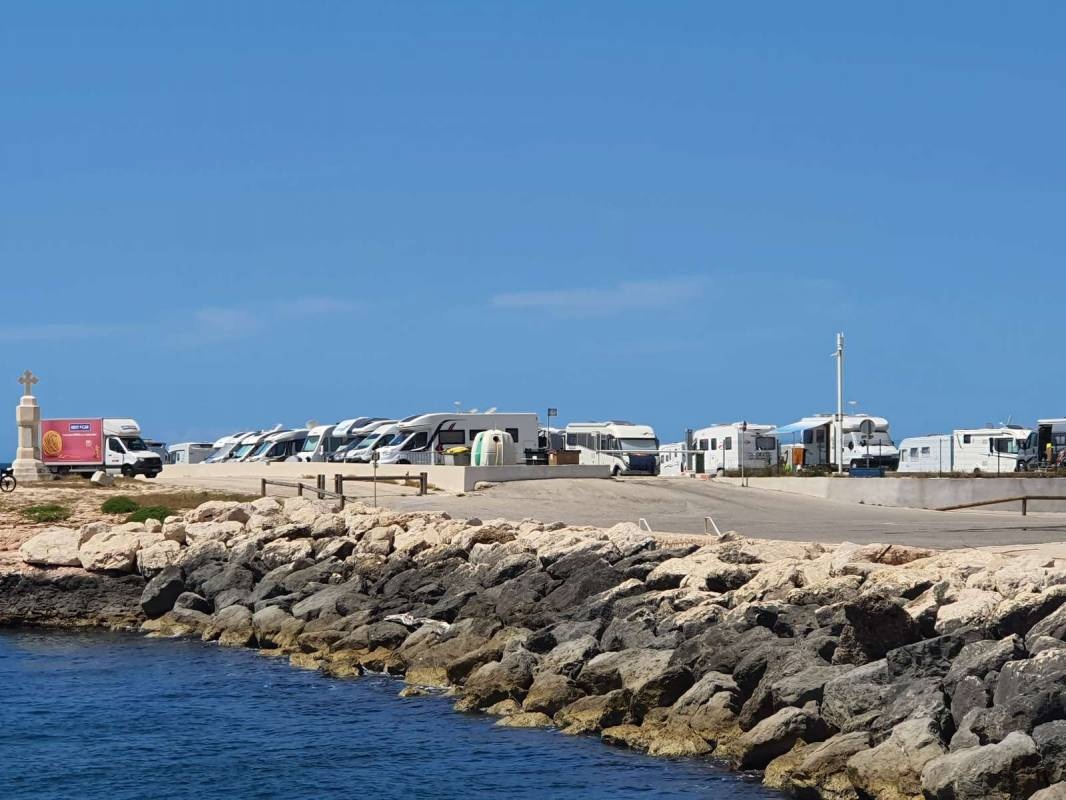Stellplatz Pointe de Carro Martigues — Campervan Site in Martigues