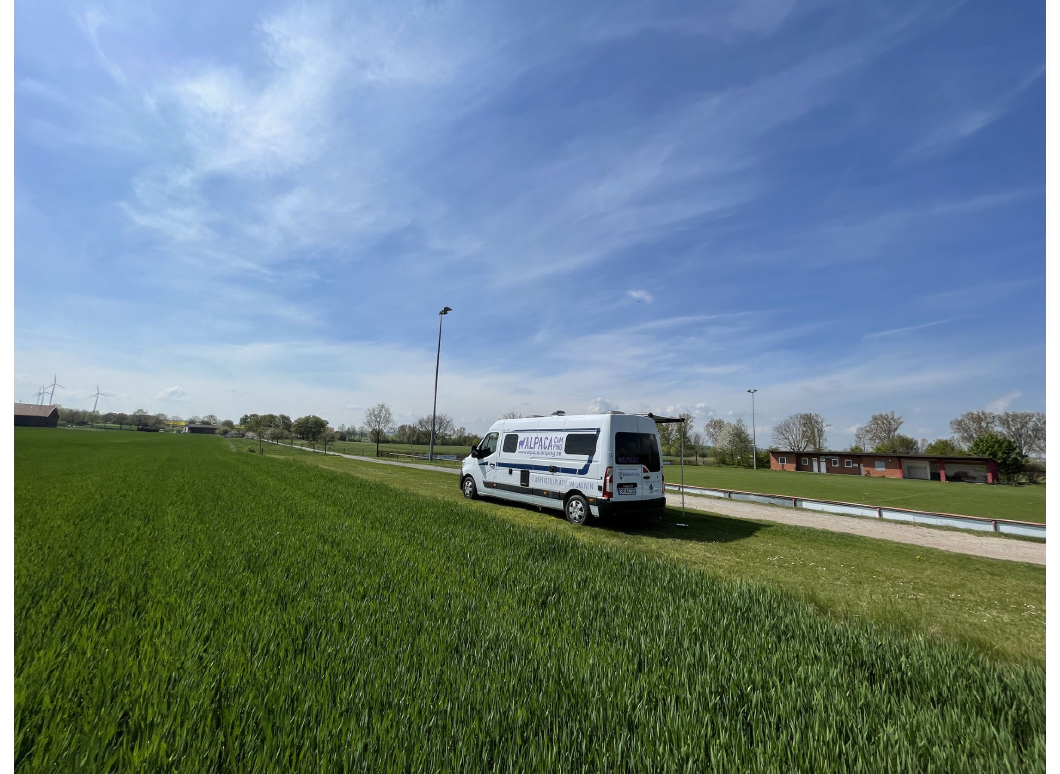 Am Sportplatz Rösebeck #2 — Camperplaats in Borgentreich