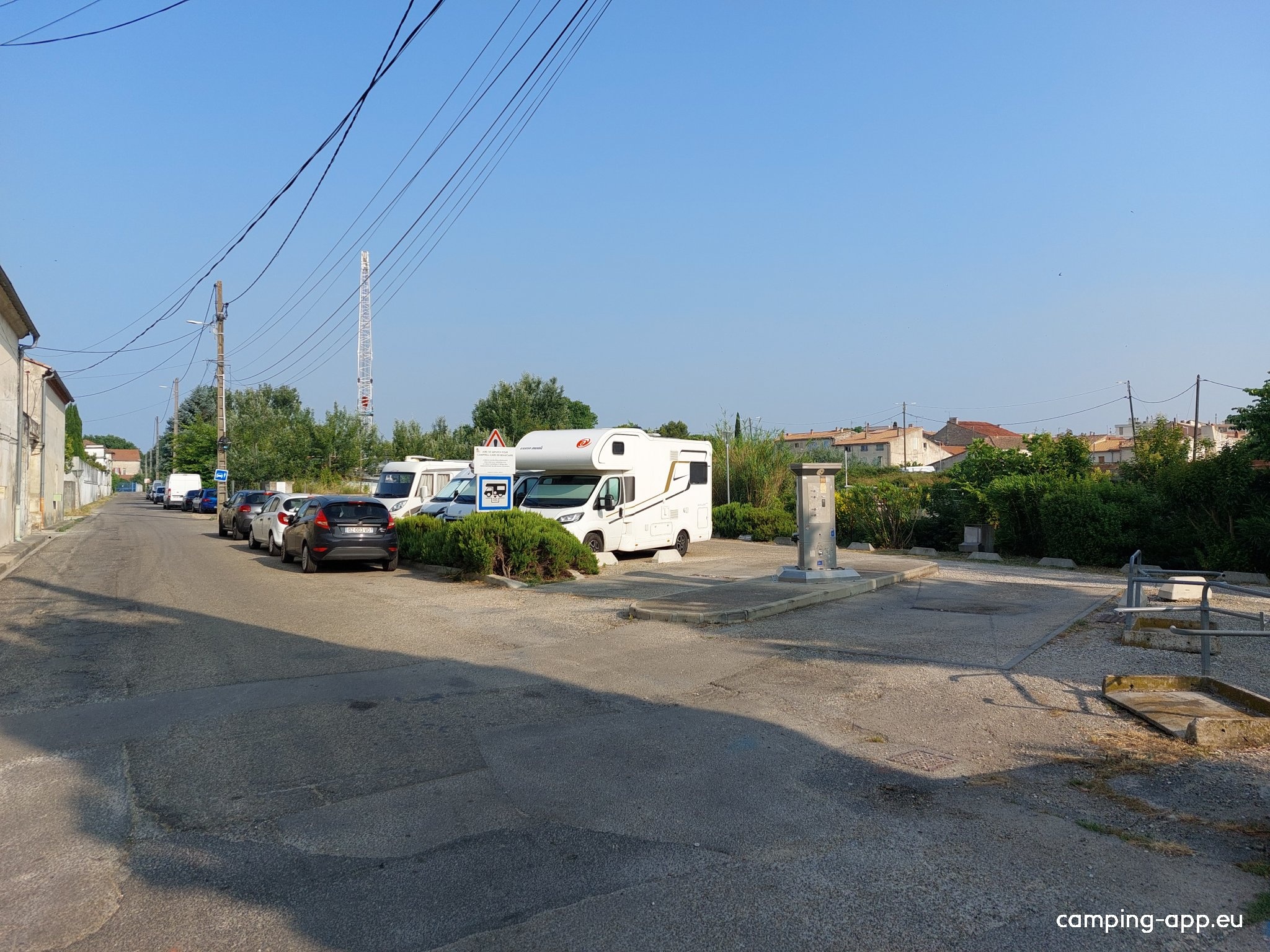 Stellplatz Beaucaire — Area di sosta in Beaucaire