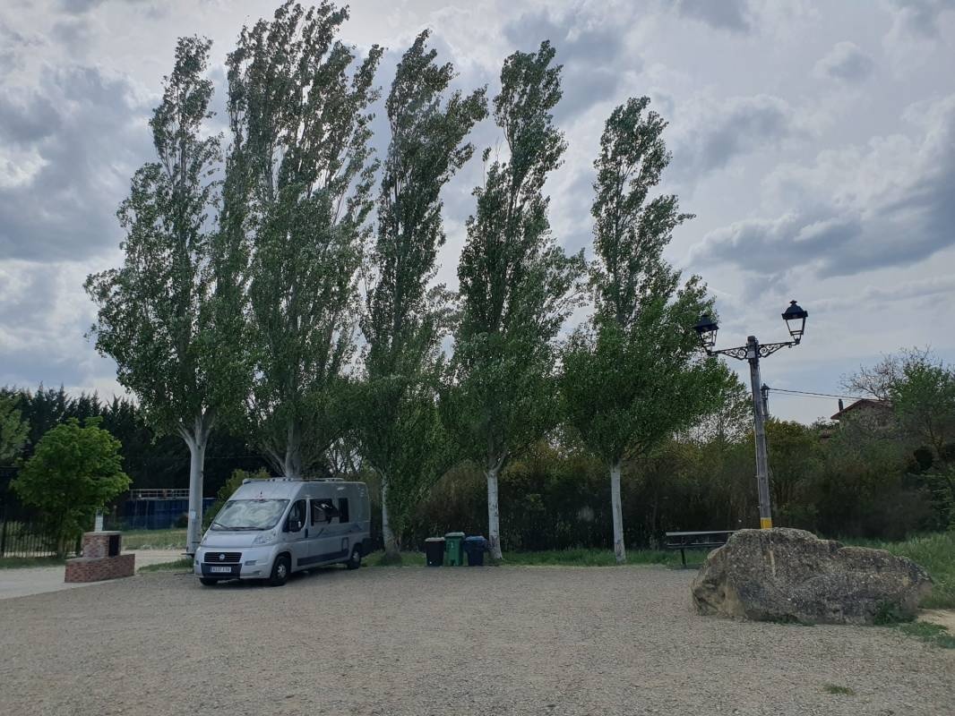 Aire Sajazzara — Area di sosta in Sajazarra