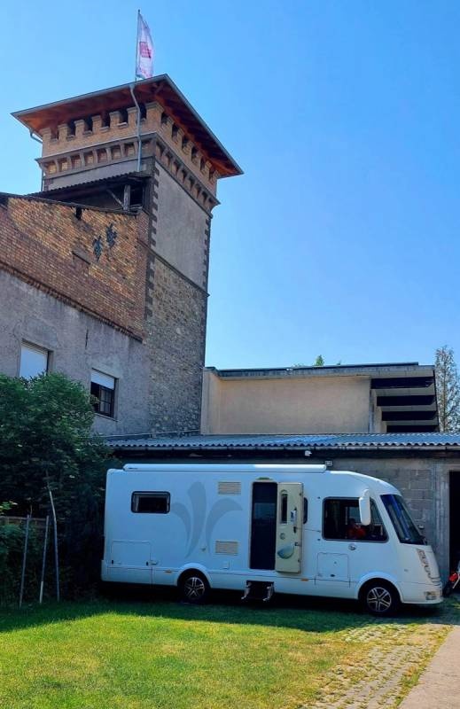Weingut Burghof Oswald — Vinícola in Guntersblum