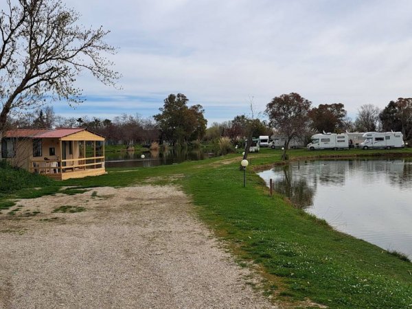 Camping Area Camper Lago Azzurro — Fotografie 3