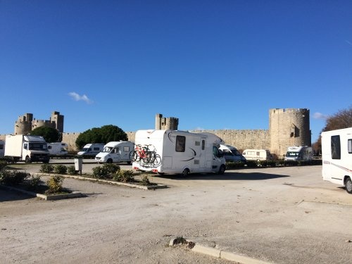 Stellplatz Aigues-Mortes - P4 — Campervan Site in Aigues-Mortes