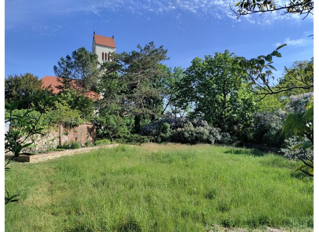 Einzeln Zelten im ehemaligen Pfarrgarten — Sítio para autocaravanas in Magdeburg