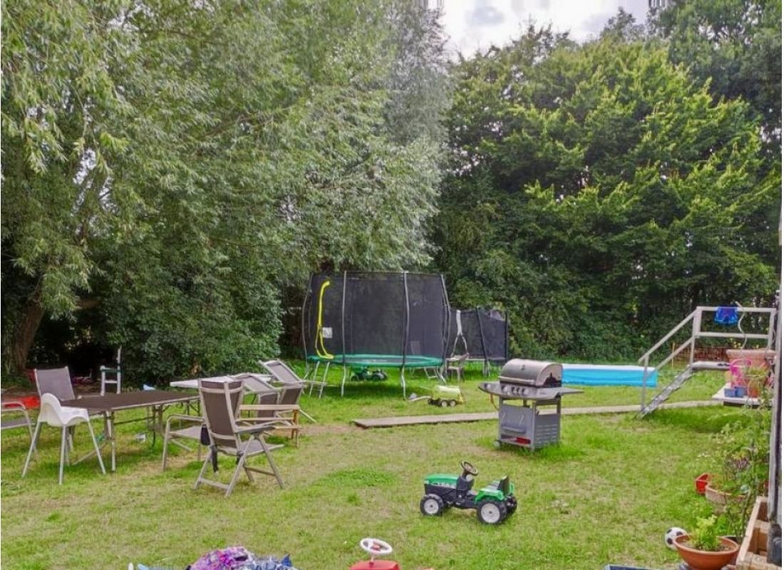 Beim Mehrgenerationenhof — Camperplaats in Bad Essen