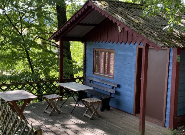 Waldrandidyll neben der Jagdhütte — Photo 2