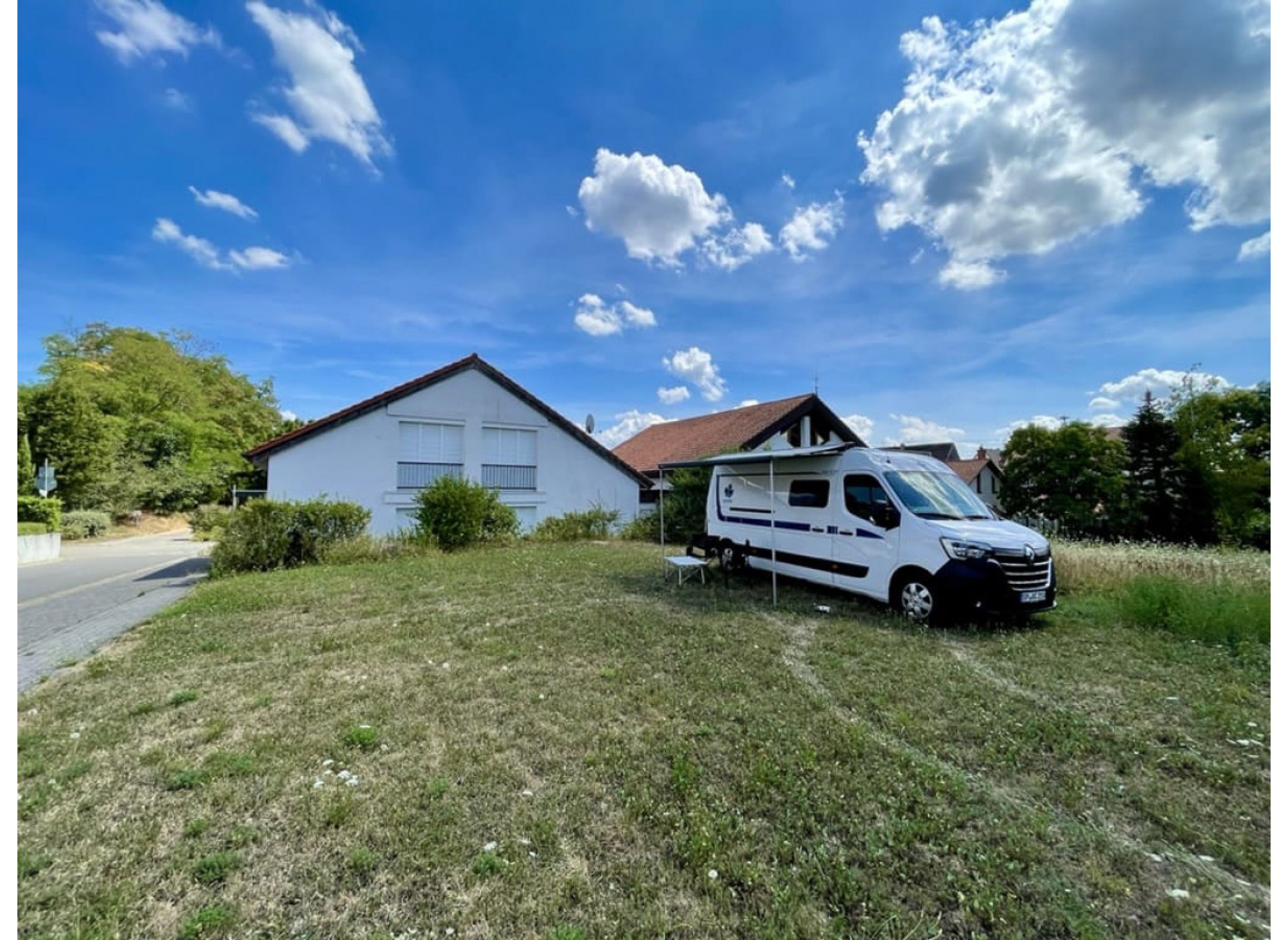 platz auf der grünen wiese — Campervan Site in Herxheimweyher