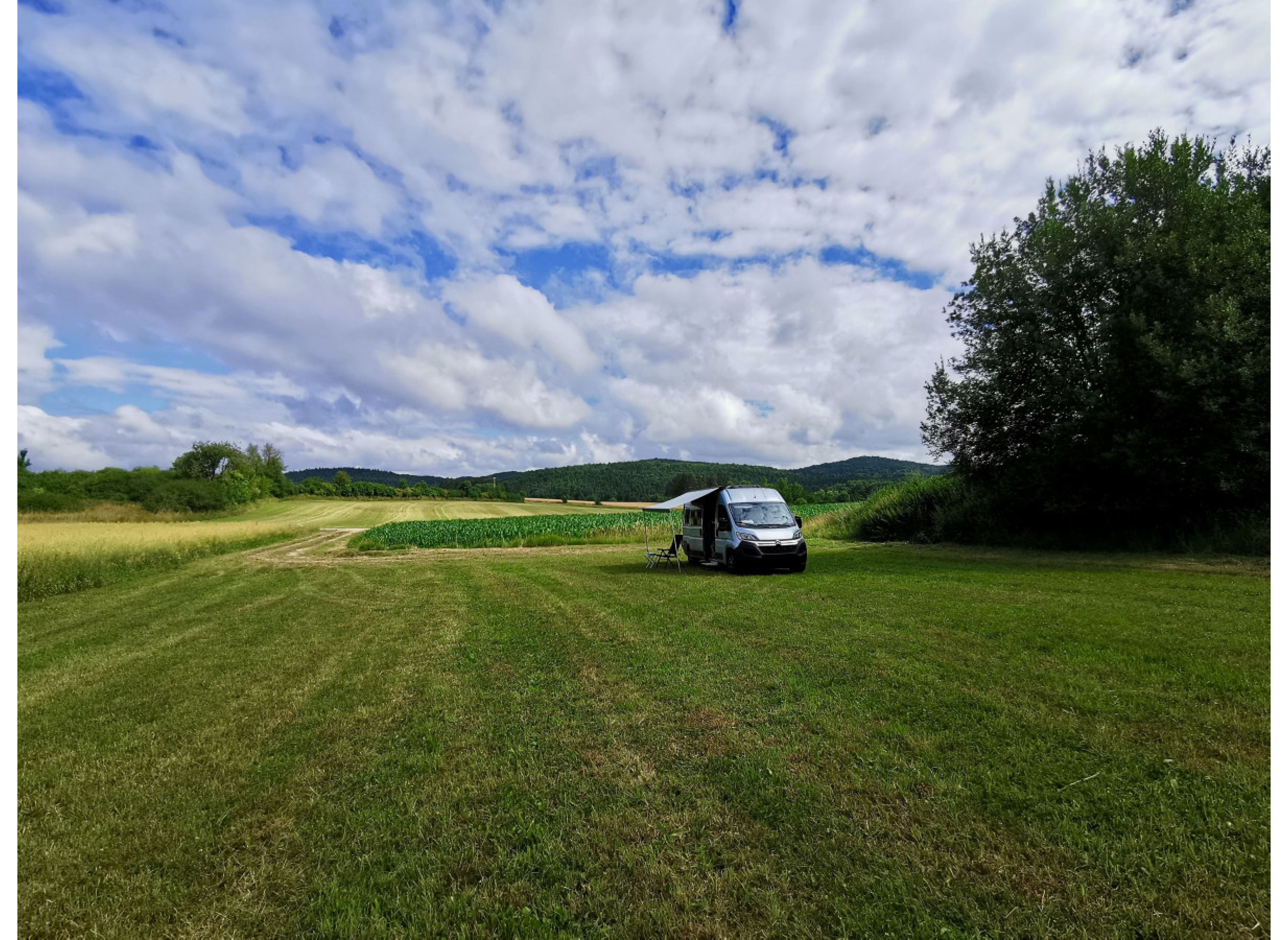 Eingebettet in der Natur — Sítio para autocaravanas in Birgland