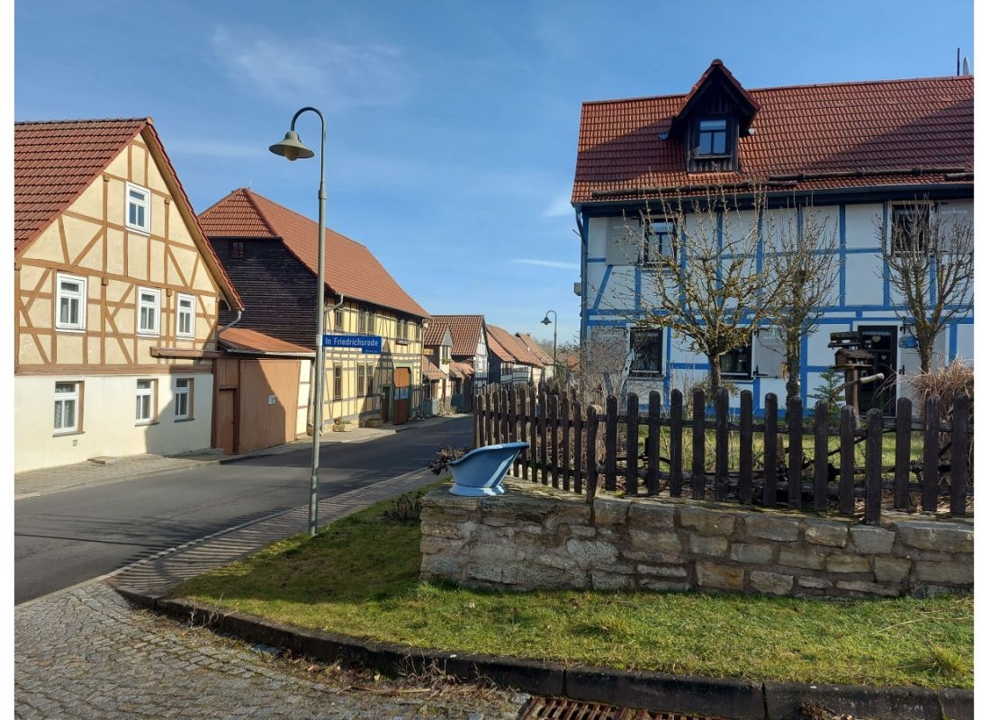 Brunnenhaus Friedrichsrode #2 — Aire camping car in Dresden