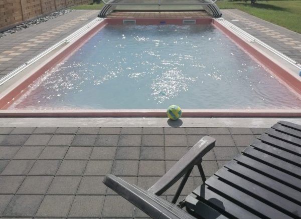 camping mit pool und erholung in ruhiger lage