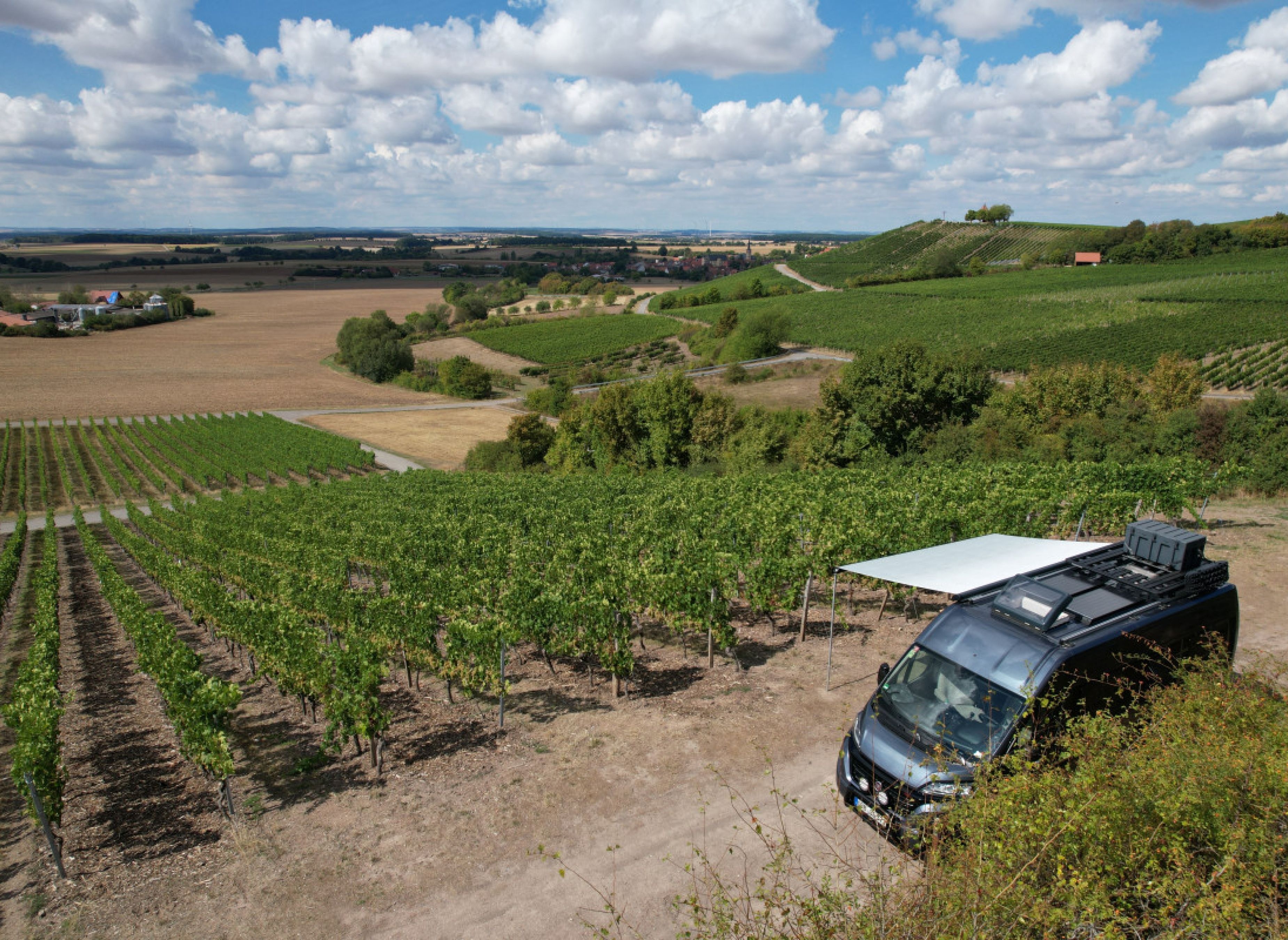 Madonna im Weinberg #2 Max . 2 Nächte - 4x4 — Weingut in Oberschwarzach