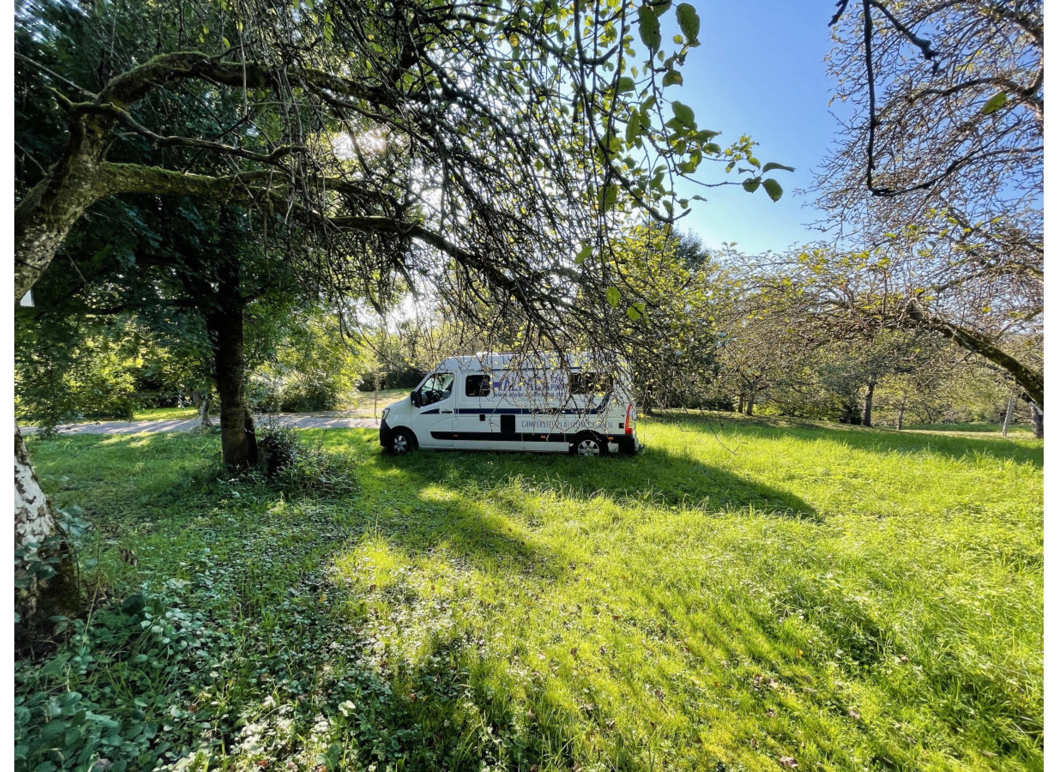 Urbach Bio Streuobstwiese — Karavan Sitesi in Urbach
