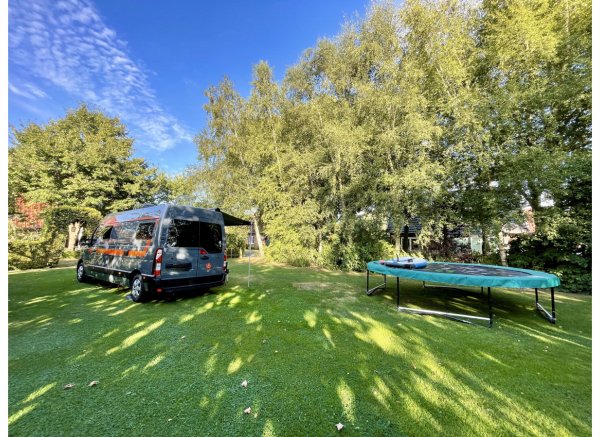 Idyllischer Einzelstellplatz in Timmel — Photo 2