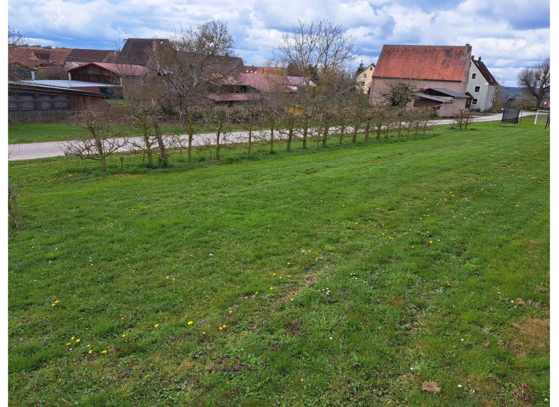 Wunderschöne Auszeit im Kirschendorf — Karavan Sitesi in Absberg