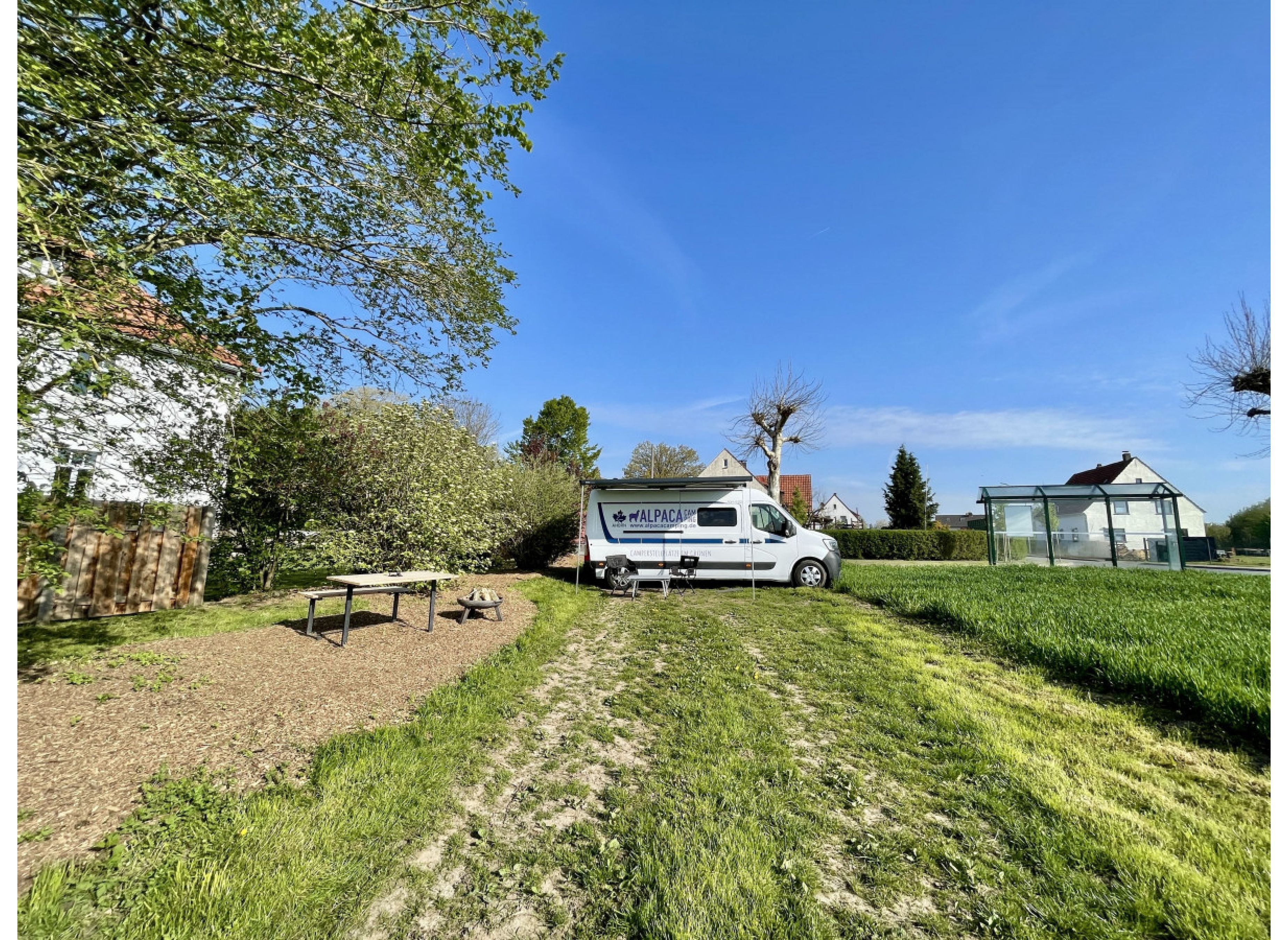 An der Alpakawiese — Bobilplass in Borgentreich