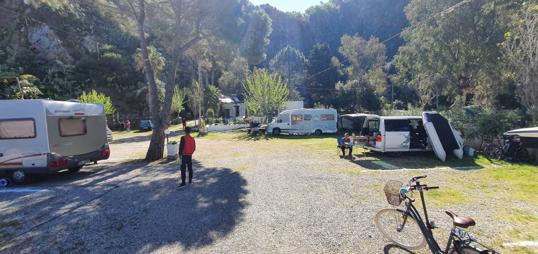 Area Attrezzata Sosta Camper Prajola — Campervan Site in Palmi