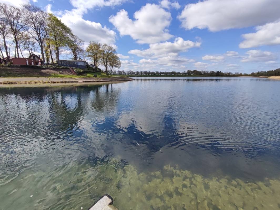 Ferienpark Bernsteinsee — Cámping in Wiefelstede