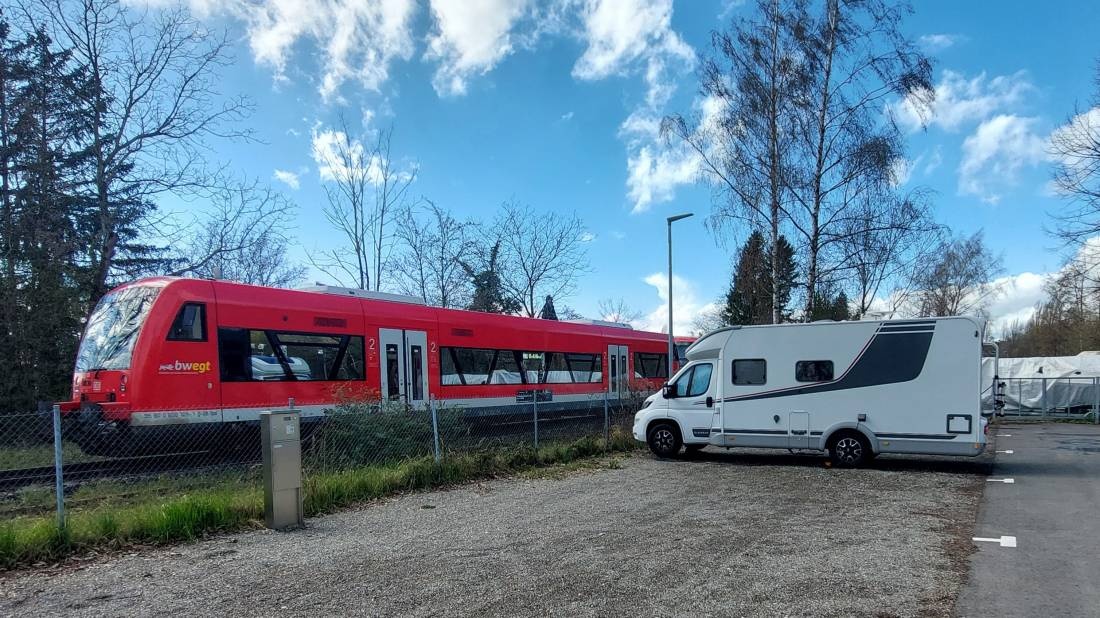 Reisemobilhafen Überlingen-Ost — Karavan Sitesi in Überlingen