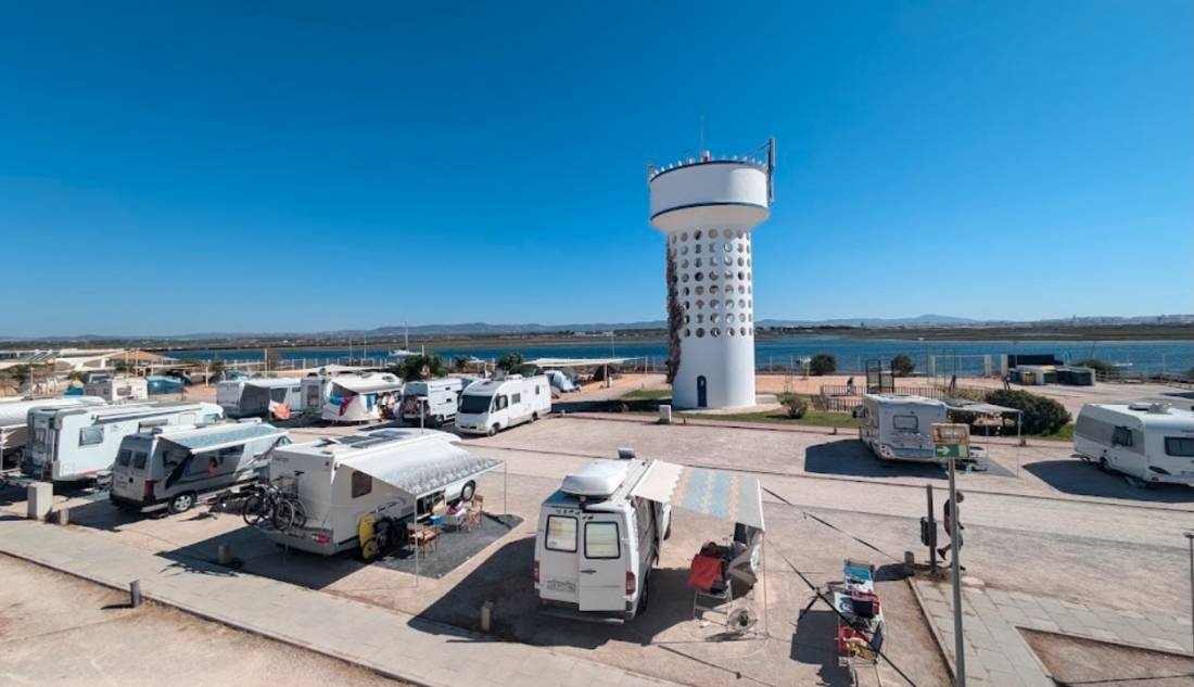 Parque de Campisimo da Ilha de Faro — Camperplads in Faro