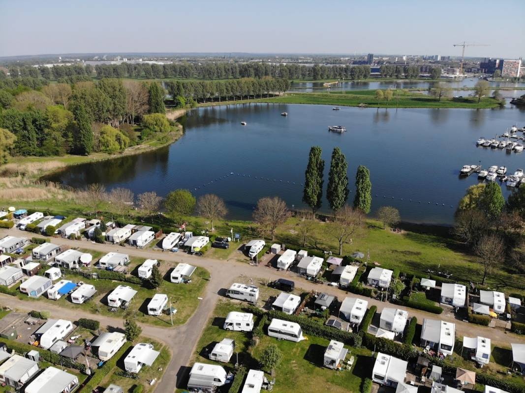 Camping Velmans — Campingplatz in Roermond