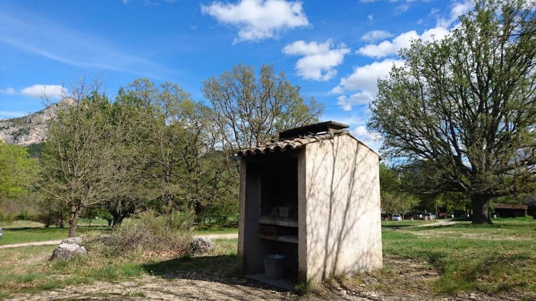 Camping Peyrengue — Campingplatz in Moustiers Sainte Marie