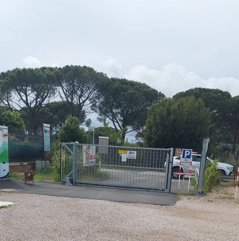 Camper Area 51 — Ställplats in Grosseto