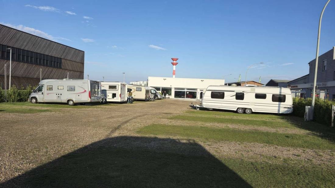 Wohnmobilhafen am Schaufenster — Ställplats in Bremerhaven