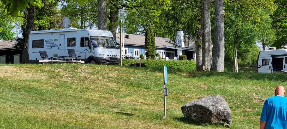 Bolmsö Ställplats & Hytter — Sítio de acampamento in Bolmsö kyrkby