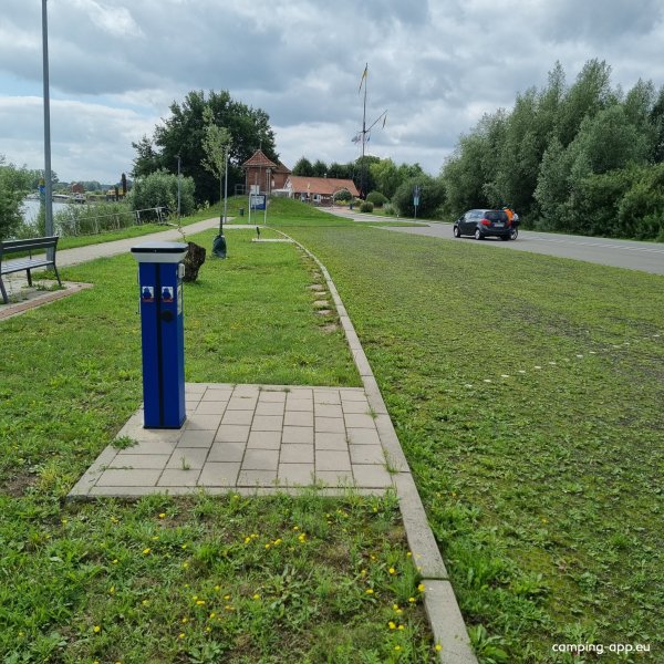 Stellplatz am Hafen — Photo 6