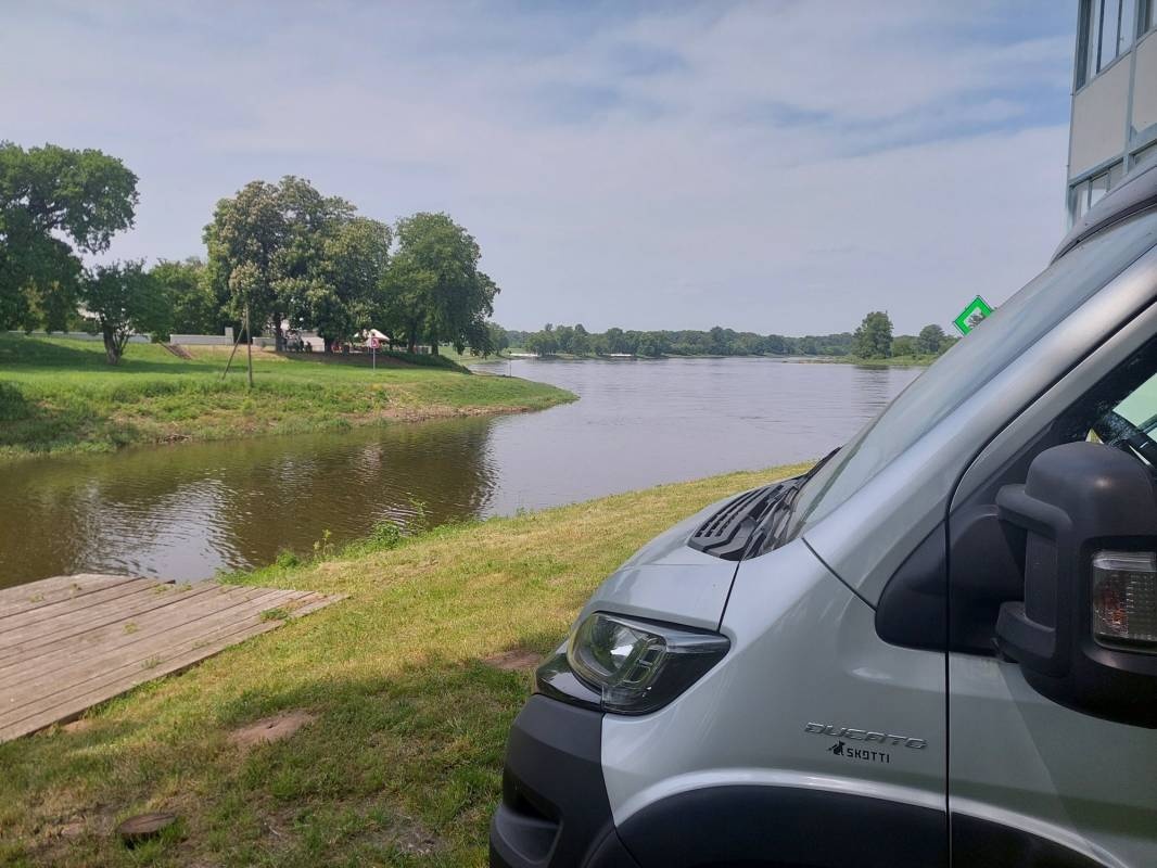Stellplatz des MBC Elbe Dessau e.V. — Aire camping car in Dessau-Roßlau