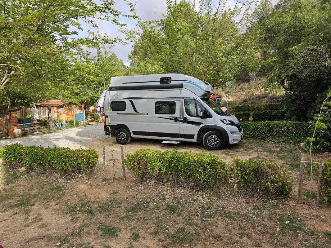 slow live camping — Camping in Venta del Moro