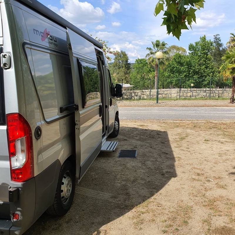 Parque de Campismo Municipal — Area da campeggio in Idanha-A-Nova