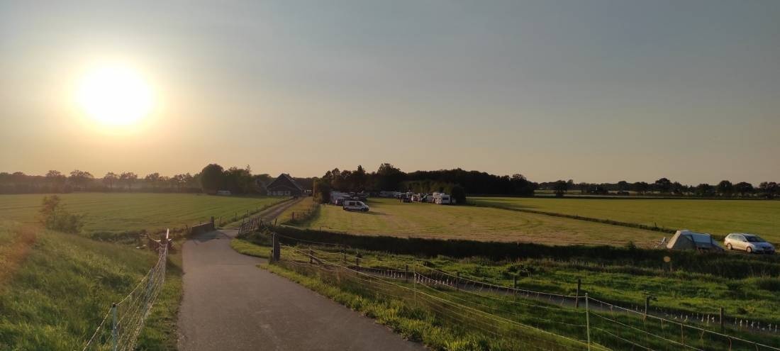 Voerderijcamping de Groninger — Campingplatz in Nijemirdum