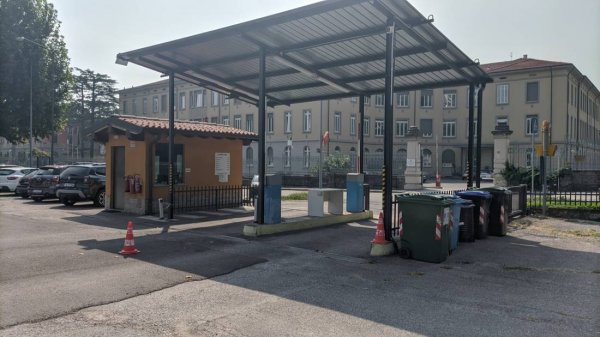 Area Sosta Camper Bergamo Centro — Photo 3