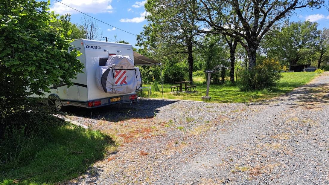 Stellplatz Frossay — Campervan Site in Frossay